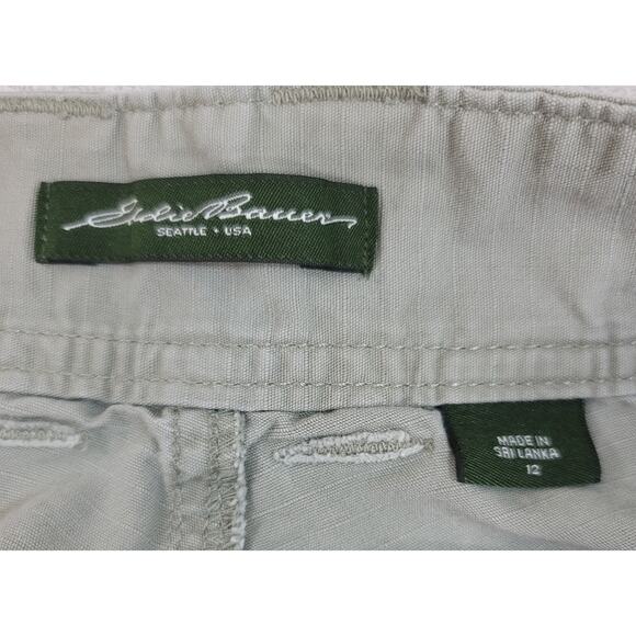 Eddie Bauer Army Green Cropped Pant 12 Roll Tab Button Leg Lightweight Pockets - Picture 4 of 5